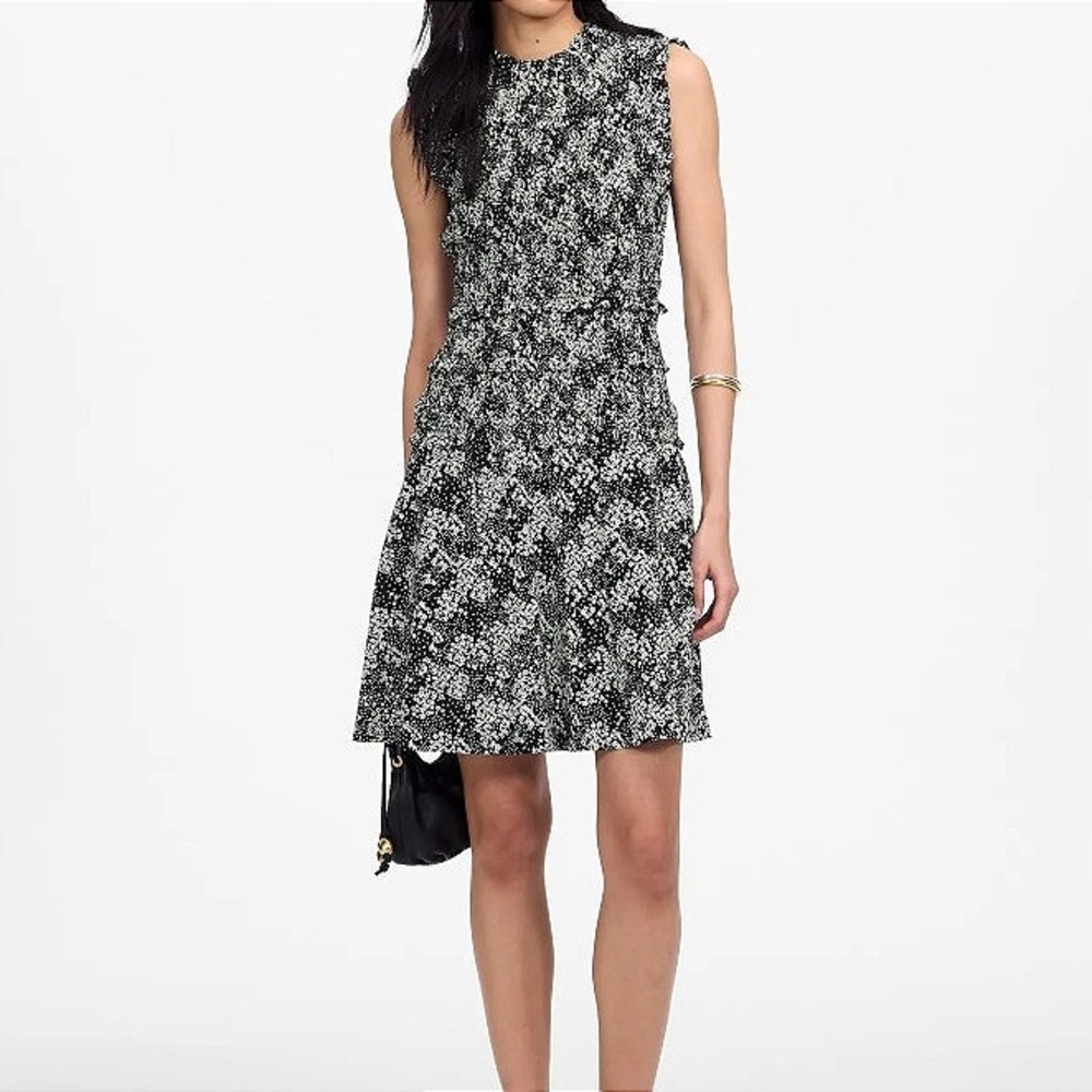 Madewell Smocked Crewneck Mini Dress in Floral Black White‎ Size 2 NWT NU575